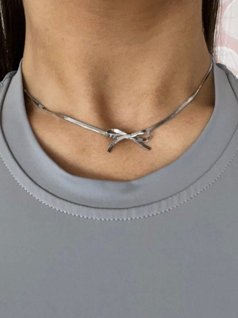 BOW FLAT CHAIN NECKLACE