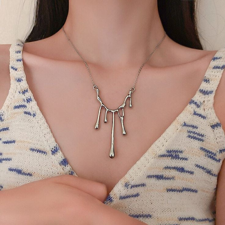 Pack of 6 necklace
