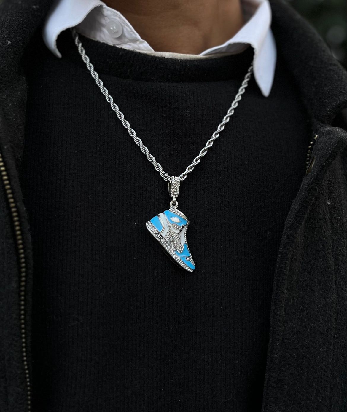 3D SNEAKER NECKLACE