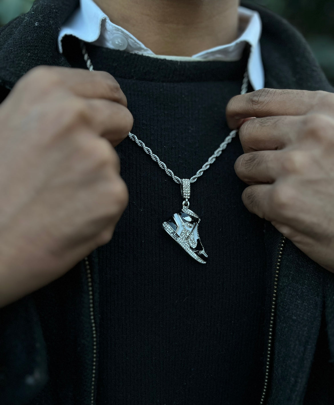 3D SNEAKER NECKLACE