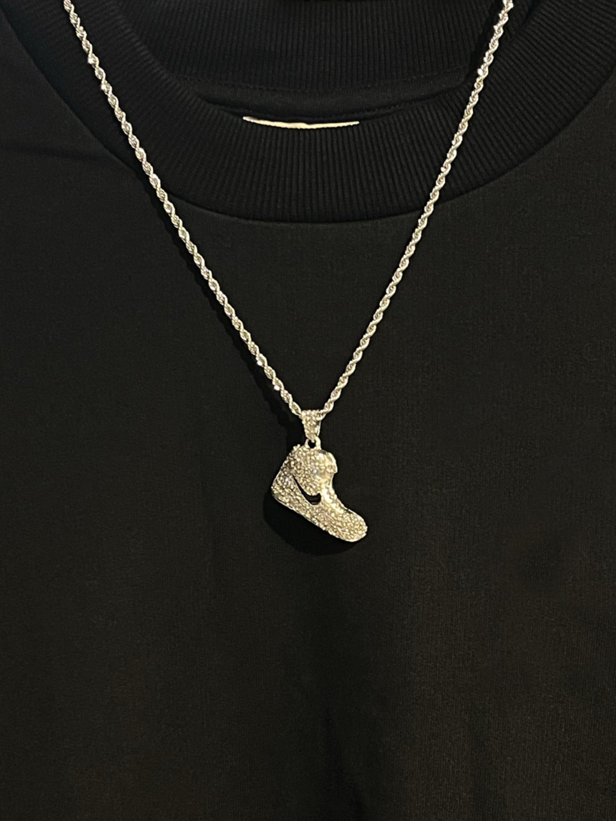 BLINKING SNEAKER NECKLACE