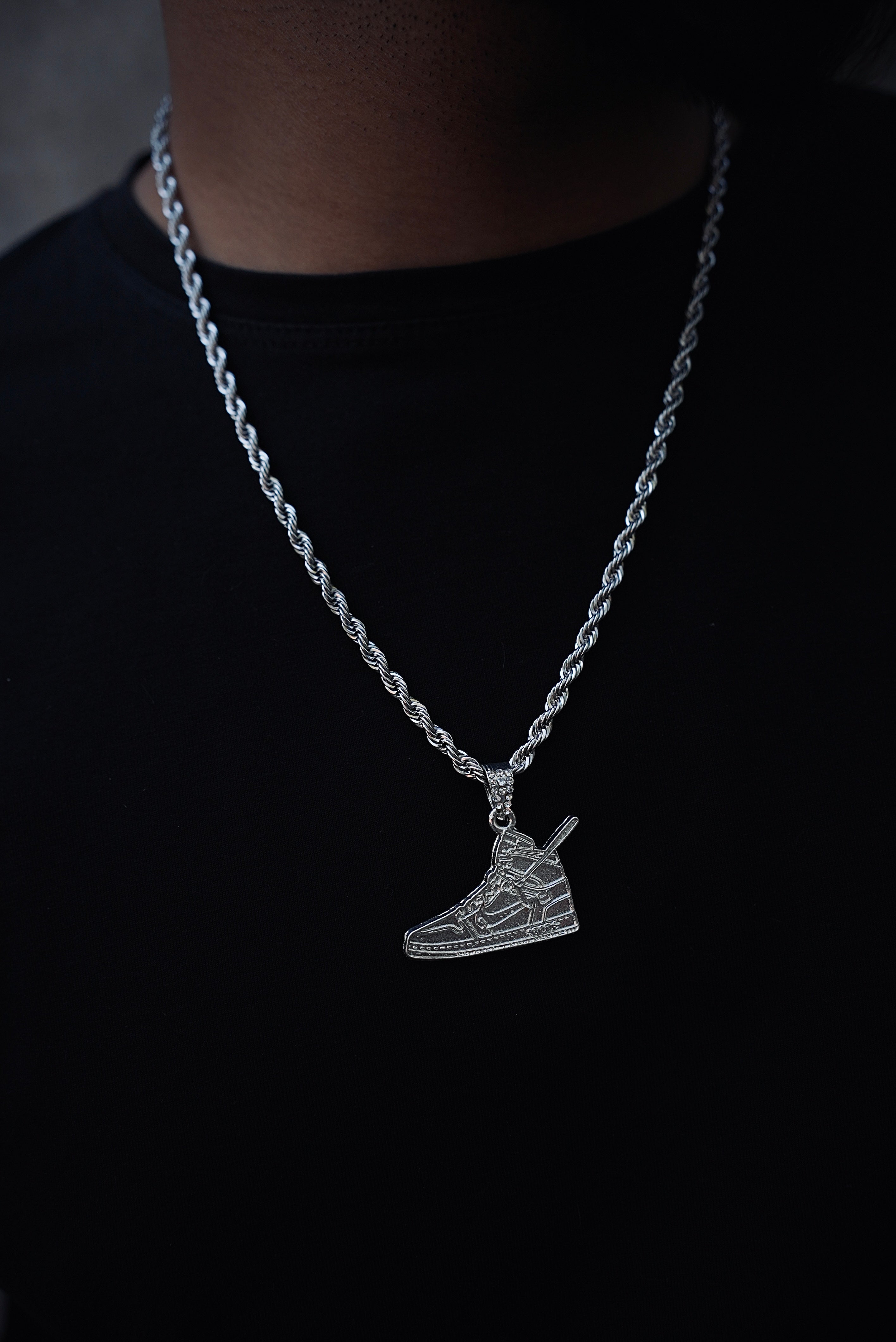 SILVER STAINLESS SNEAKER NECKLACE