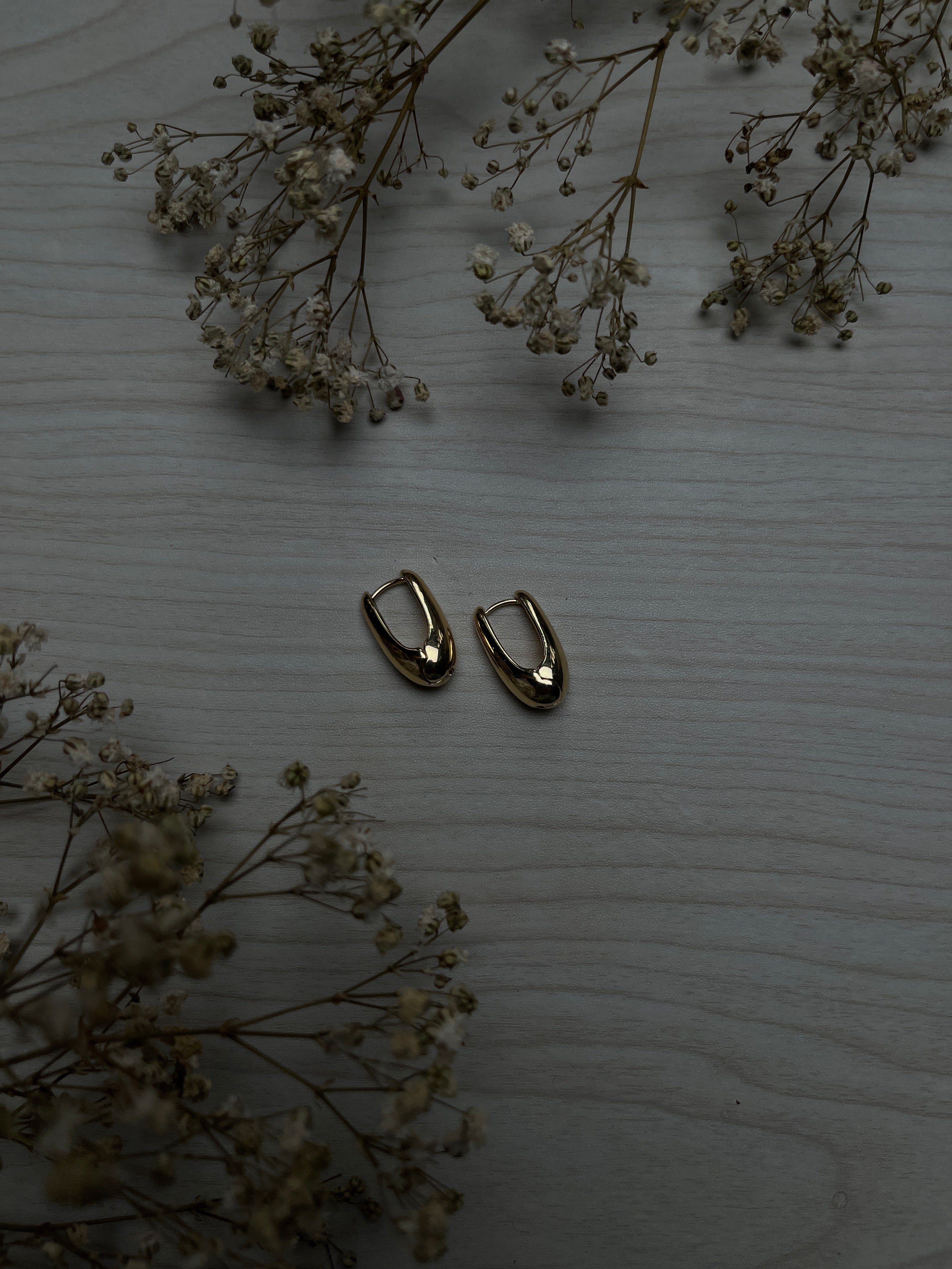 STAINLESS STEEL GOLDEN SMALL EARRING