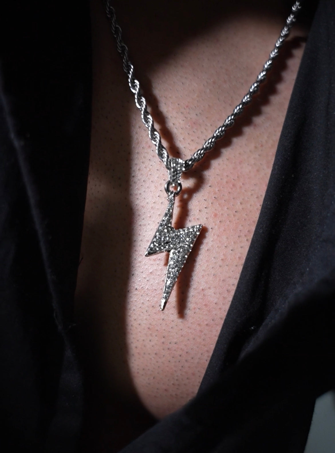 SILVER BOLT ICEDOUT PENDANT WITH ROPE CHAIN